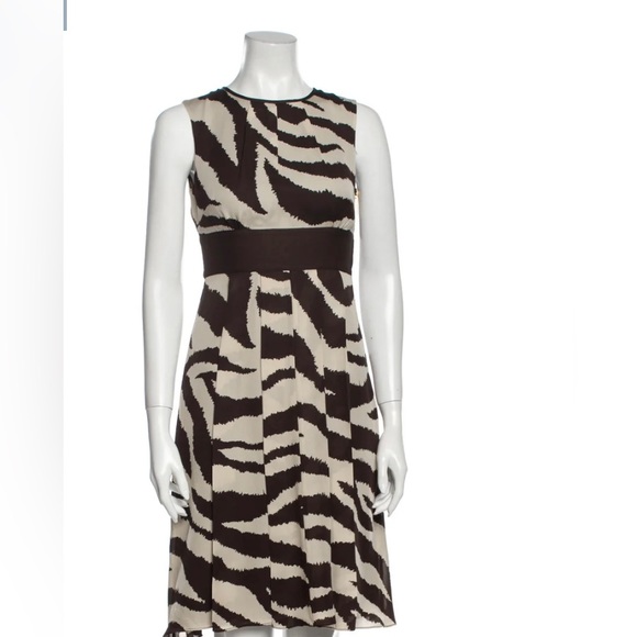MICHAEL Michael Kors Dresses & Skirts - Micheal Kors Mini Silk Animal Print Dress